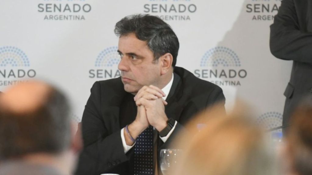 Lisandro Catalán asumió como ministro del Interior y prometió un vínculo más fluido con las&nbsp;provincias