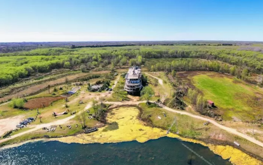 Del esplendor al olvido: el crucero argentino que terminó abandonado tras años de&nbsp;viajes