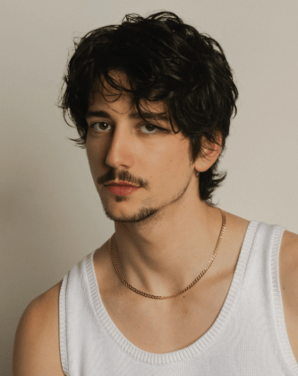 Milo Manheim: de estrella de Disney Channel a interpretar al carismático Flynn&nbsp;Rider