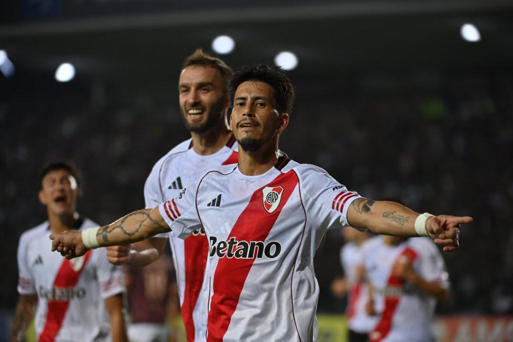 River lo ganó sobre el final ante Carabobo y dio un paso clave en la&nbsp;Sudamericana