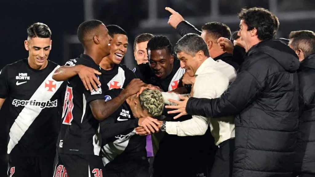 Vasco goleó a Olimpia y espera por River en la Copa&nbsp;Sudamericana